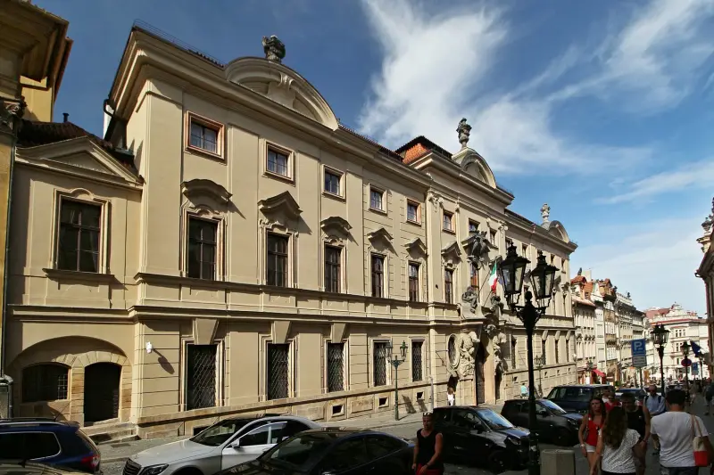 Nerudova ulice, Praha